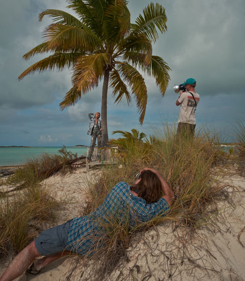 在埃克苏马群岛，巴哈马群岛拍摄时装