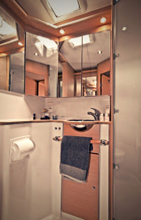 Kiwi Pryde Lagoon 500 Catamran Yacht Cruiser - Bathroom