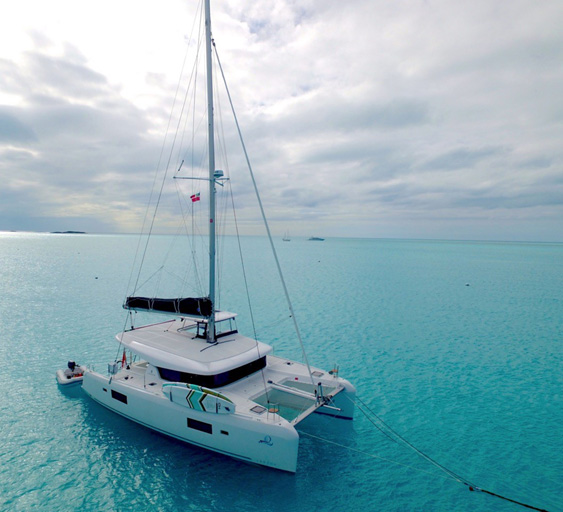 Two Canoes - 42 LAGOON Catamaran Yacht Two Canoes - 42 LAGOON Catamaran Yacht